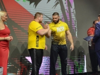 Siberian bear goes for gold of Top 8! # Armwrestling # Armpower.net