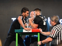 Juniors-18 and 21: left hand review # Armwrestling # Armpower.net