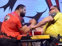 Bresnan vs. Saginashvili: there was no chance # Armwrestling # Armpower.net