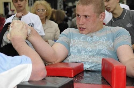 Amateur Fought in Bardo # Armwrestling # Armpower.net
