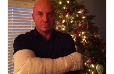 Todd Hutchings injured! # Armwrestling # Armpower.net
