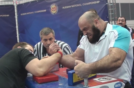 The most absurd protest in Moscow # Armwrestling # Armpower.net