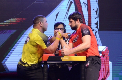 Trubin vs Laletin: Is it all about strength? # Armwrestling # Armpower.net