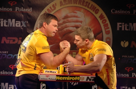 VII ZLOTY TUR CUP # Armwrestling # Armpower.net