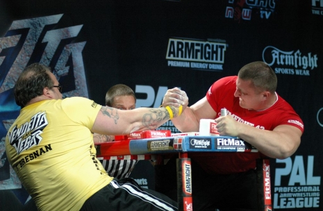 Armfight #42 - Tim Bresnan vs Andrey Pushkar (video) # Armwrestling # Armpower.net