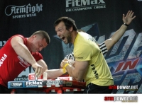 Devon Larratt vs Andrey Pushkar - video # Armwrestling # Armpower.net