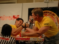 “Referee’s camera causes trouble for John Brzenk” # Armwrestling # Armpower.net