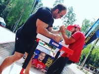 "ARM-Trailer" : Denis Tsyplenkov wins 234 matches  in less then an hour! # Armwrestling # Armpower.net