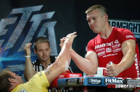 Sergiey Tokarev analyzes the fight with Michael Todd # Armwrestling # Armpower.net