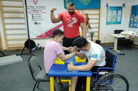 Masters and students. One stage - one sport! # Armwrestling # Armpower.net