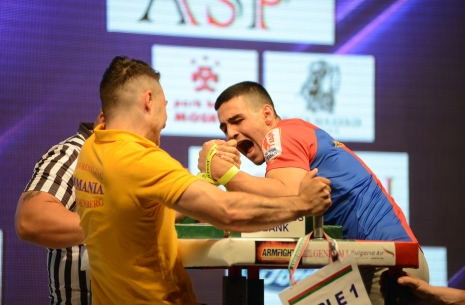 Juniors' emotions: review # Armwrestling # Armpower.net