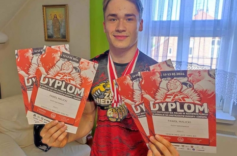 Paweł Malicki: Eight medal chances! # Armwrestling # Armpower.net