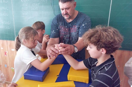 Rotary Club programme in Cherkasy! # Armwrestling # Armpower.net