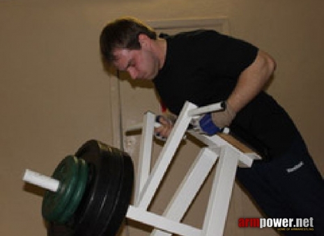 We are building a base in Armwrestling - Ivan Matyushenko’s Training # Armwrestling # Armpower.net